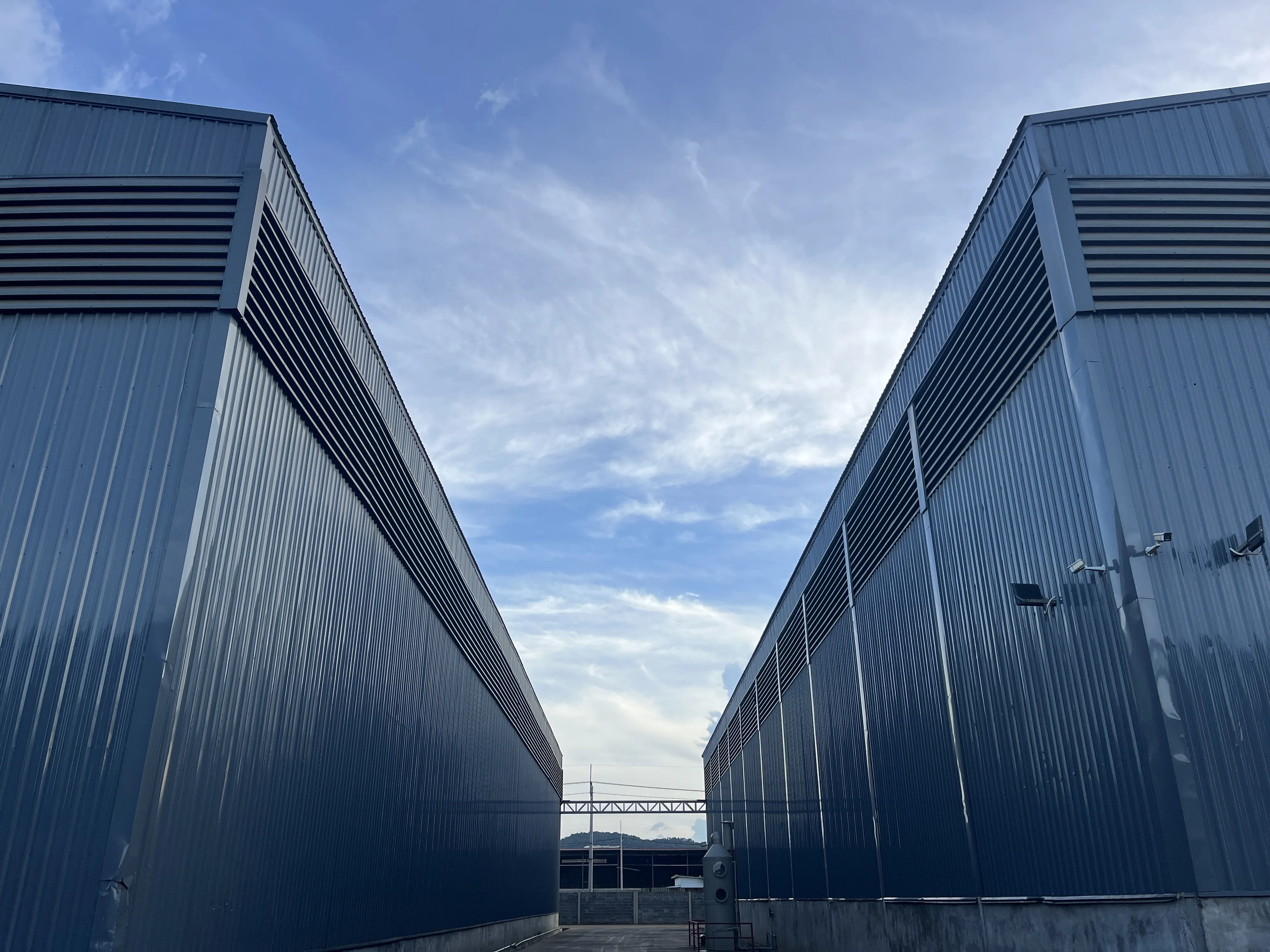 hubs (procurement and processing of scrap metal) and renewable resources.