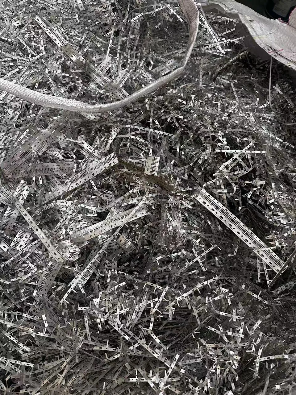 Tin-plated ferronickel  镀锡镍铁